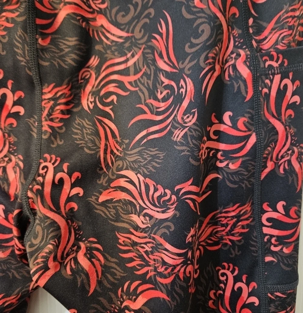 Constantly Varied Gear Black and Red Crop Legging